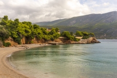 Sandstrand an der Küste von Attika.